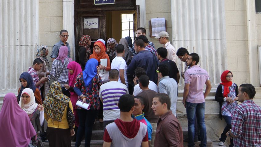 القبض على 7 طلاب بمحيط جامعة القاهرة